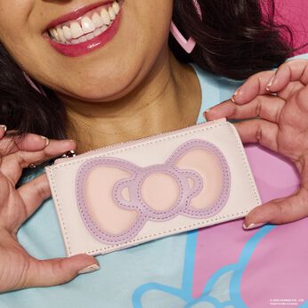 Sanrio Exclusive Hello Kitty Bow Card Holder, Image 2