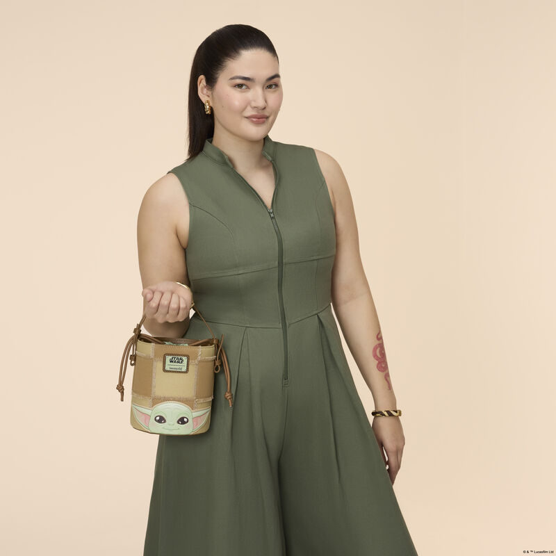 STAR WARS The Mandalorian Grogu & Anzellan Drawstring Bucket Crossbody Bag LFlifestyle2 view 3