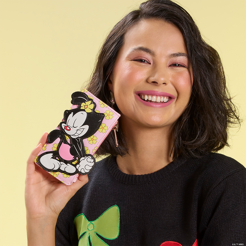 model showcasing Animaniacs Disney wallet